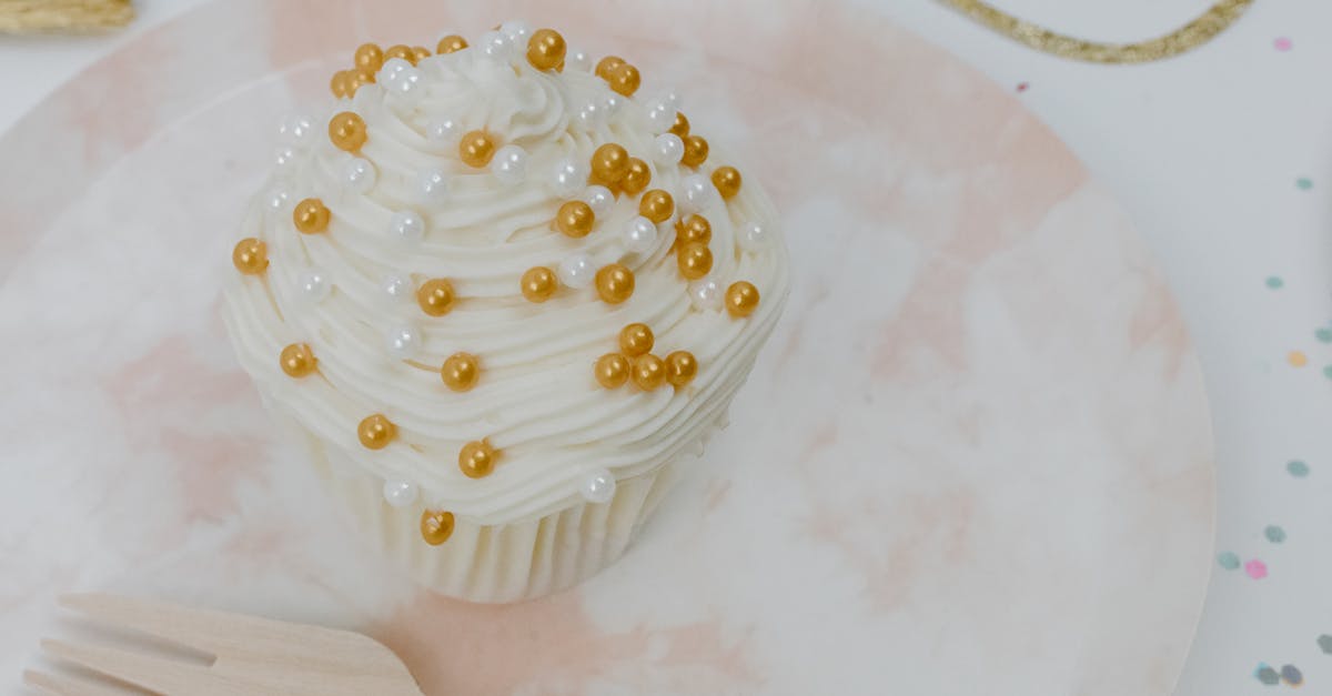 Benefits of a Plated Service for Intimate Wedding Settings