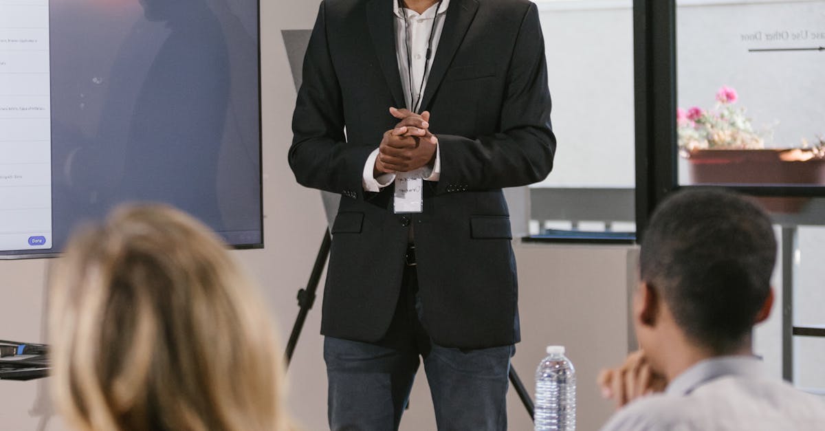 Crafting the Perfect Signature Cocktail for Your Newcastle Wedding